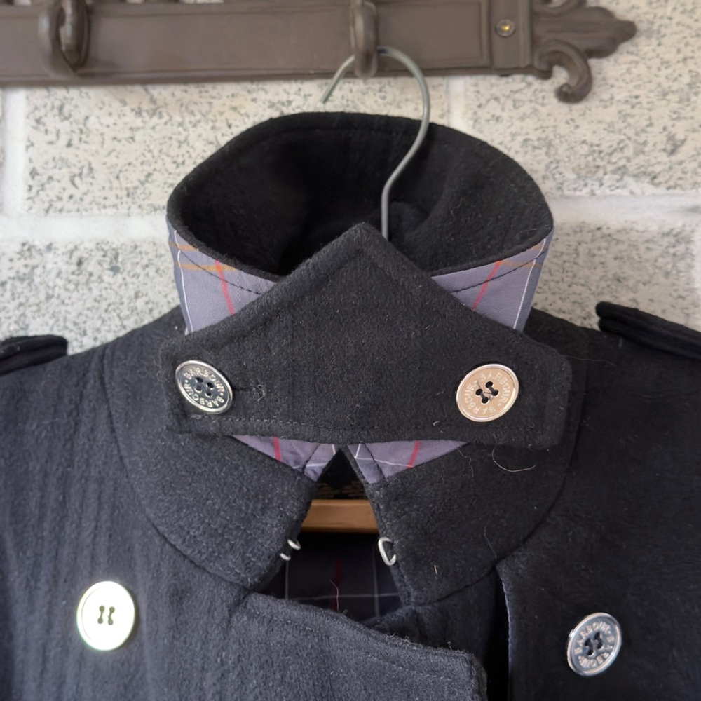 100% Wool Barbour Navy and Gray Plaid Lined Jacket with Label Detail - Picture 16 of 16